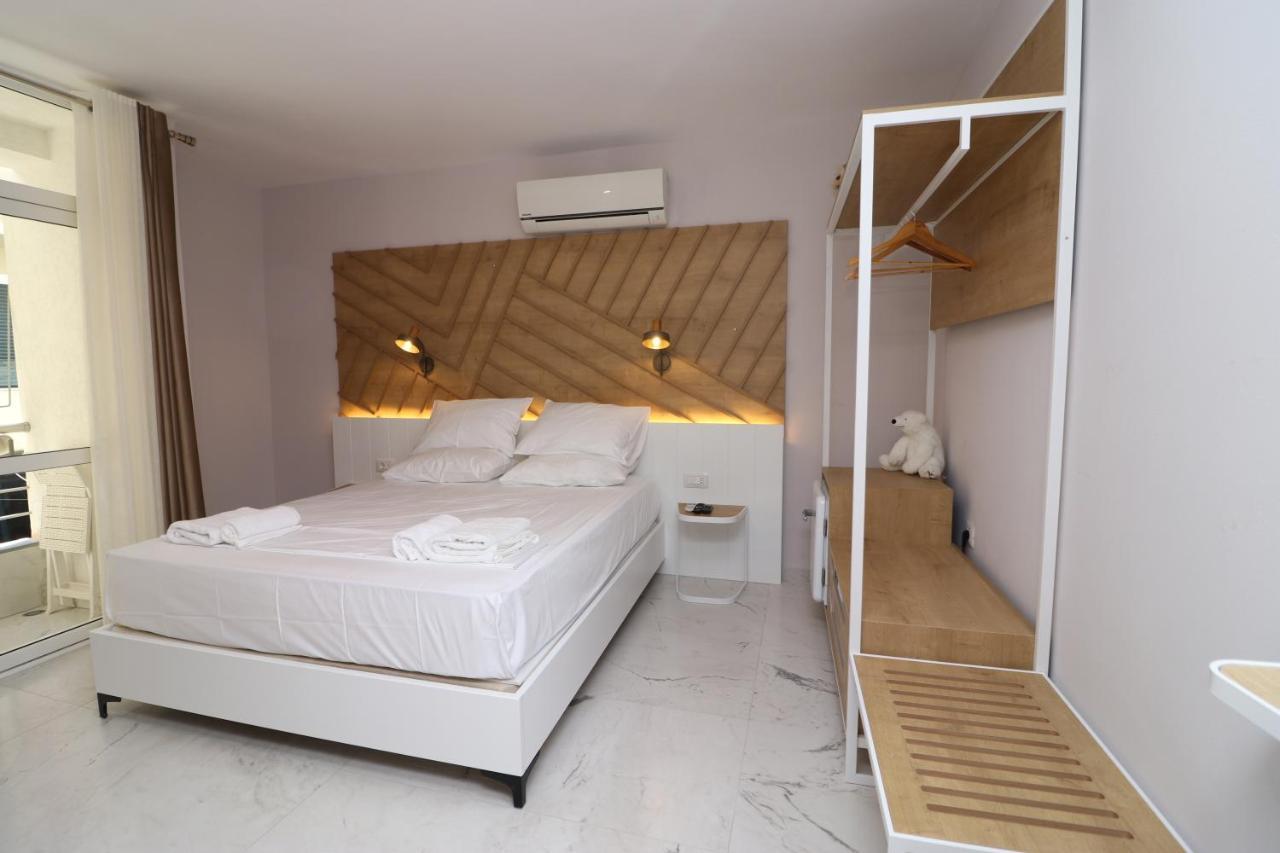 Hercules Room Himare Exterior photo